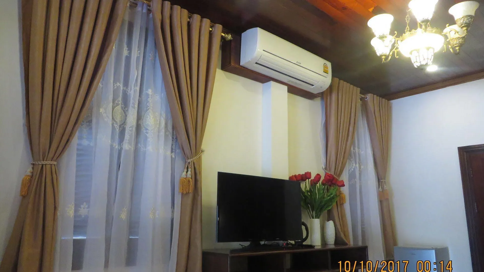Mekong Charm Guesthouse Luang Prabang 2*,